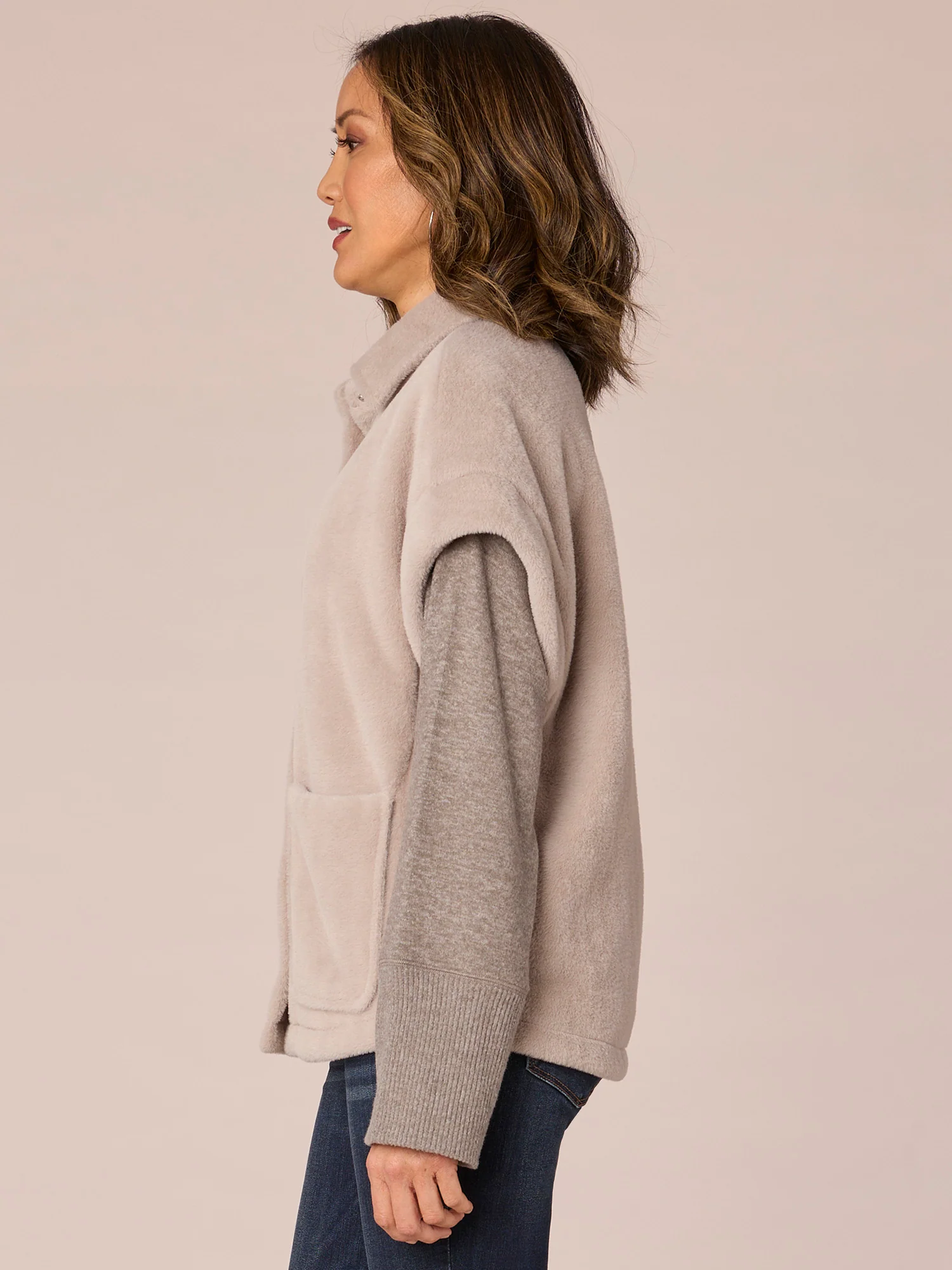 Extended Drop Shoulder Sleeve Button Front Patch Pocket Knit Vest - Legahigh