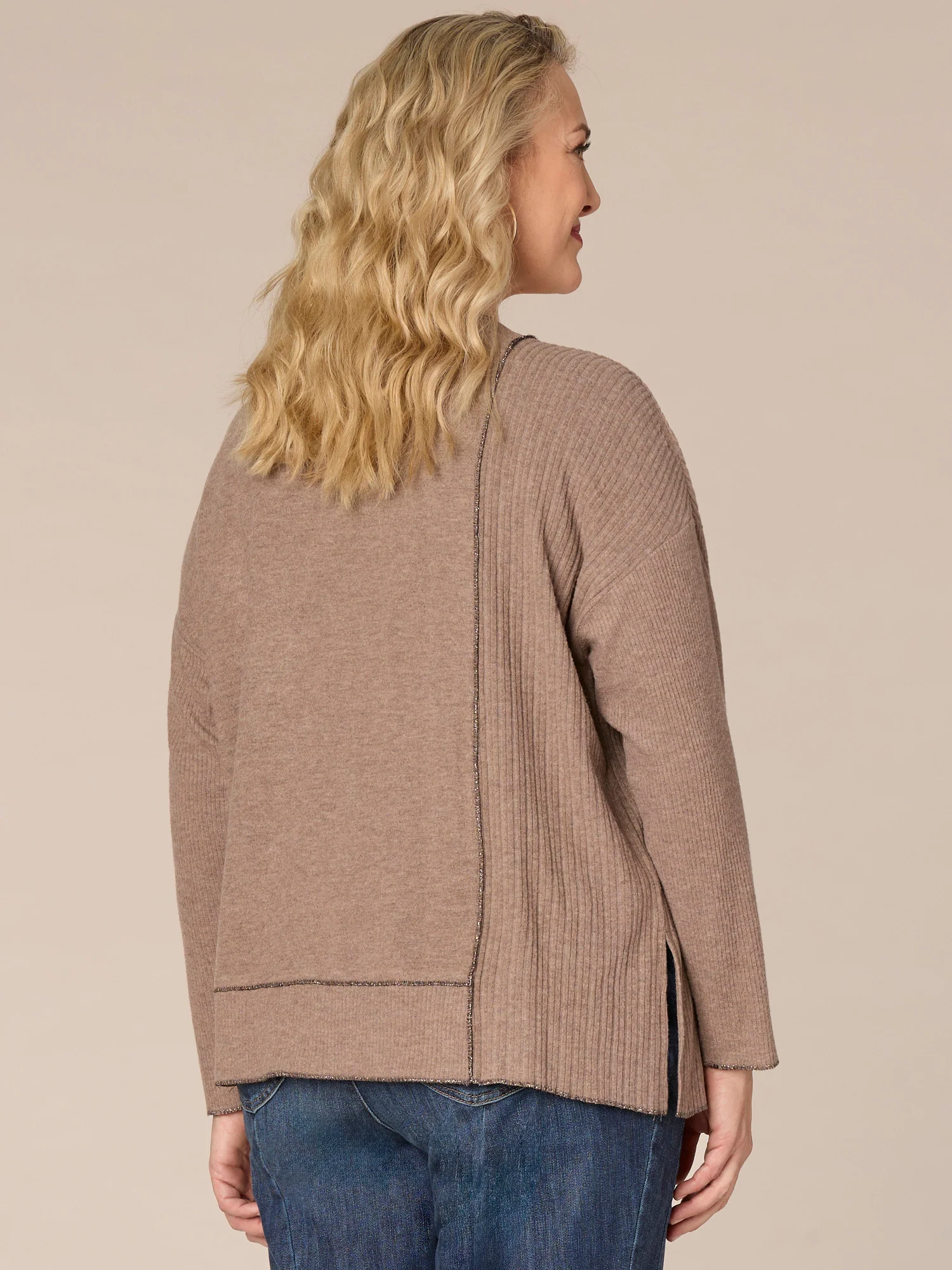 Long Sleeve Scoop Neck Asymmetrical Plus Size Knit Top with Pocket - Legahigh