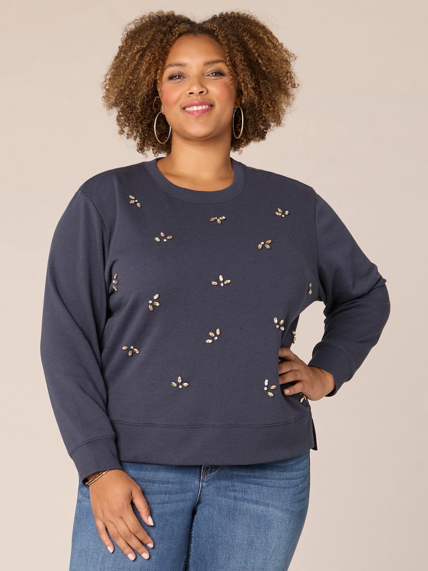 Long Sleeve Scoop Neck Rhinestone Detail Plus Size Knit Sweatshirt - Legahigh