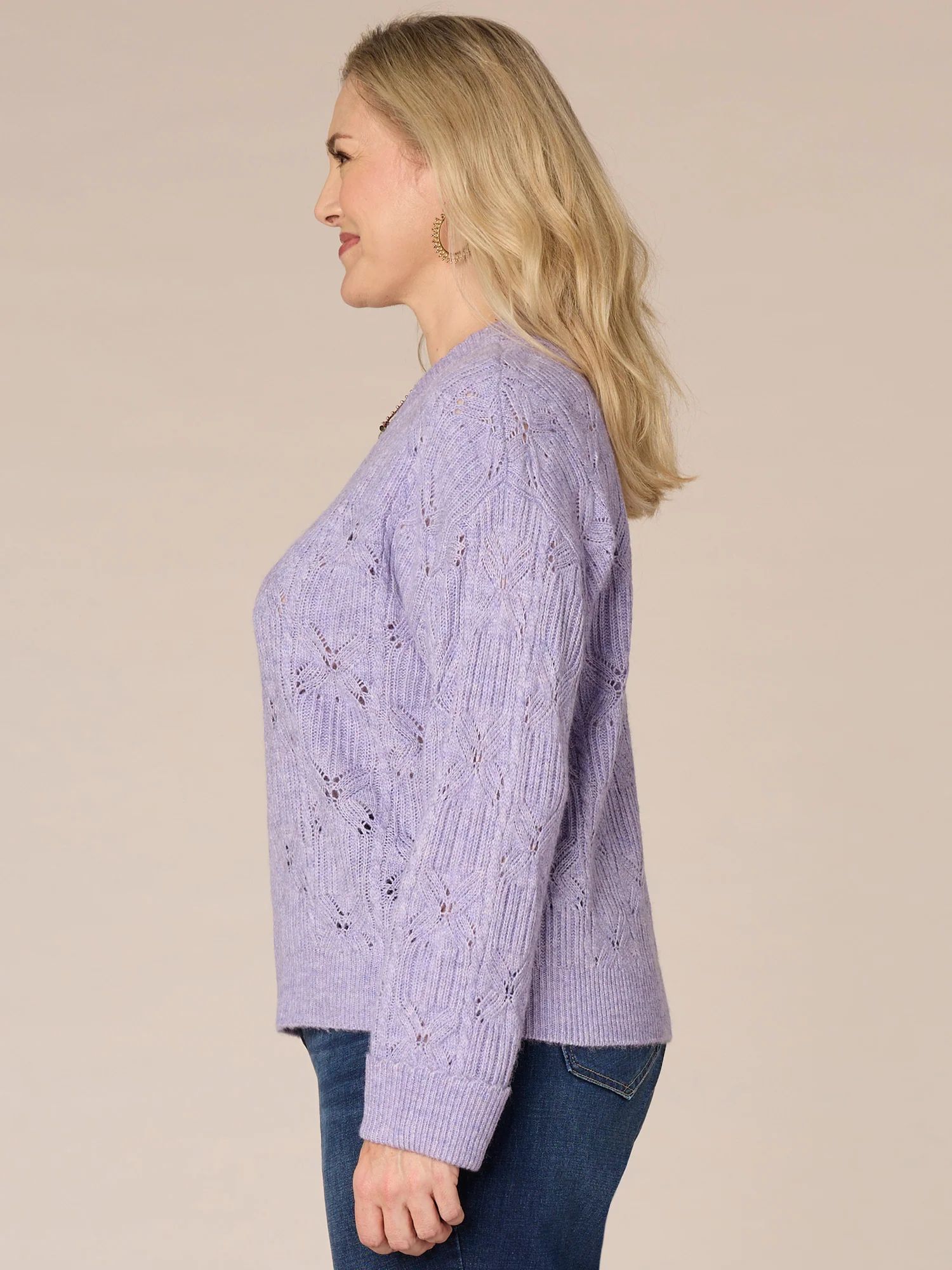 Long Cuffed Sleeve V-Neck Pointelle Stitch Plus Size Sweater - Legahigh