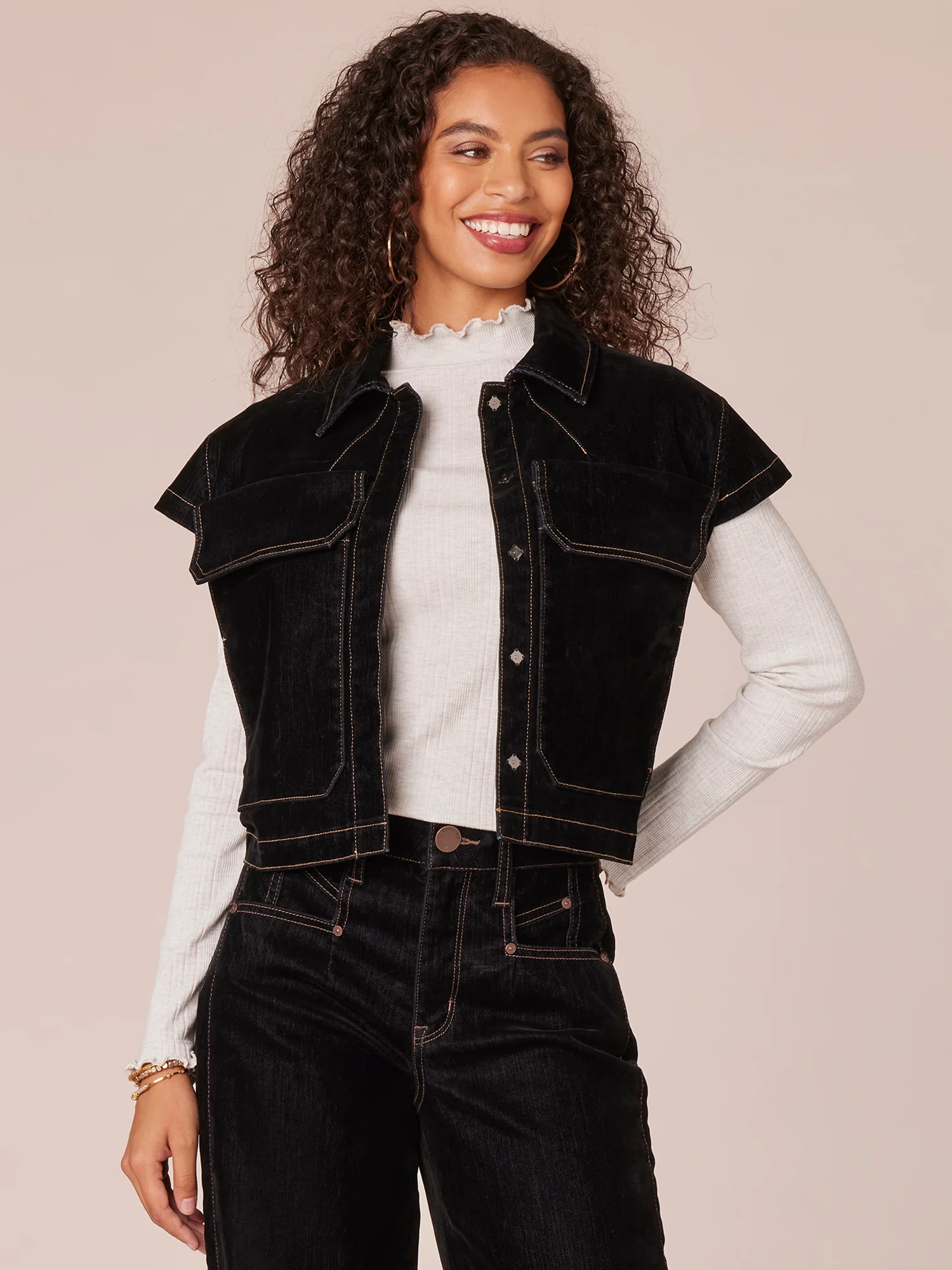 Extended Cap Sleeve Hidden Snap Front Cropped Woven Vest - Legahigh