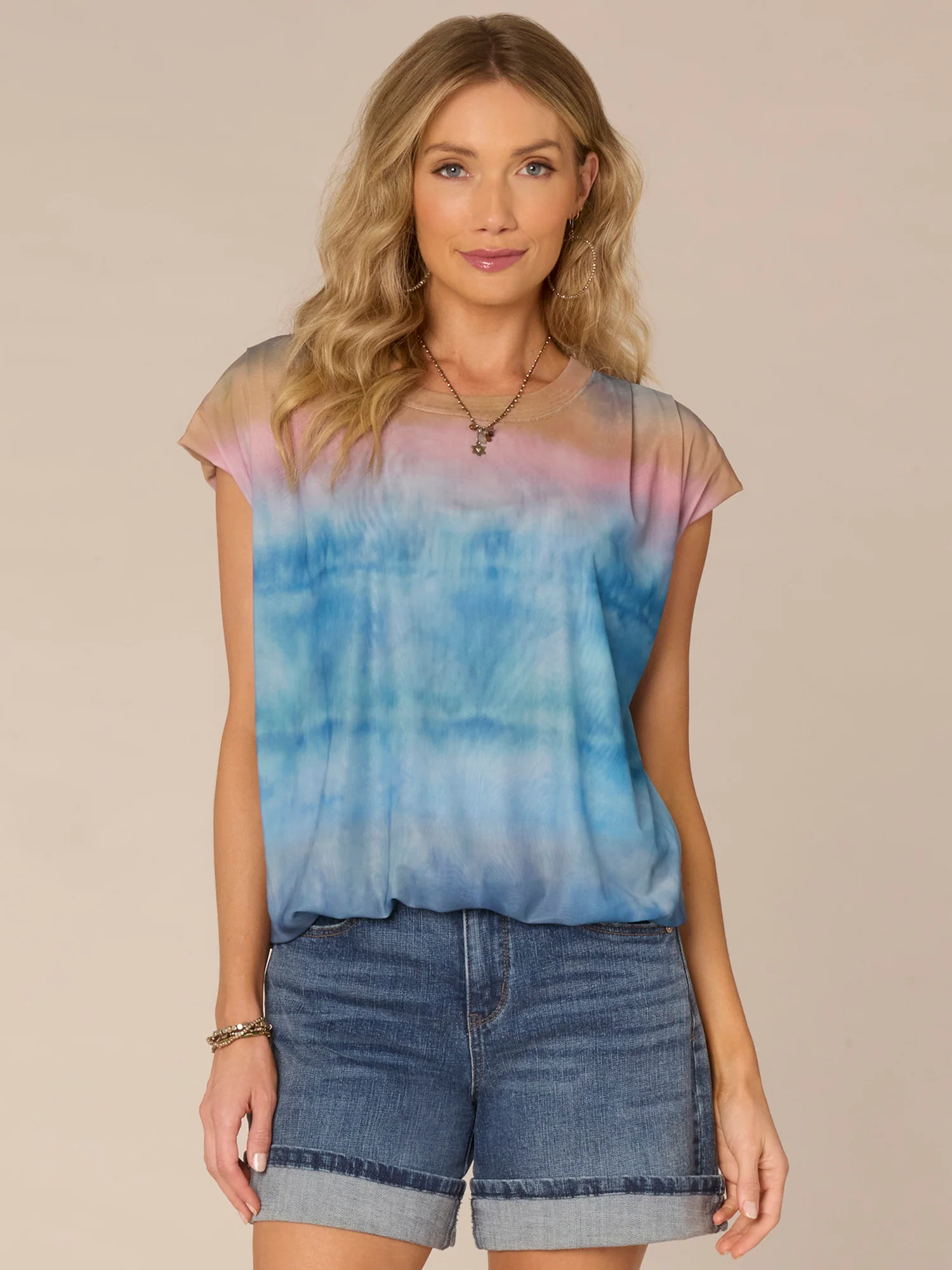 Extended Cap Sleeve Scoop Neck Bubble Hem Placement Print Knit Top - Legahigh