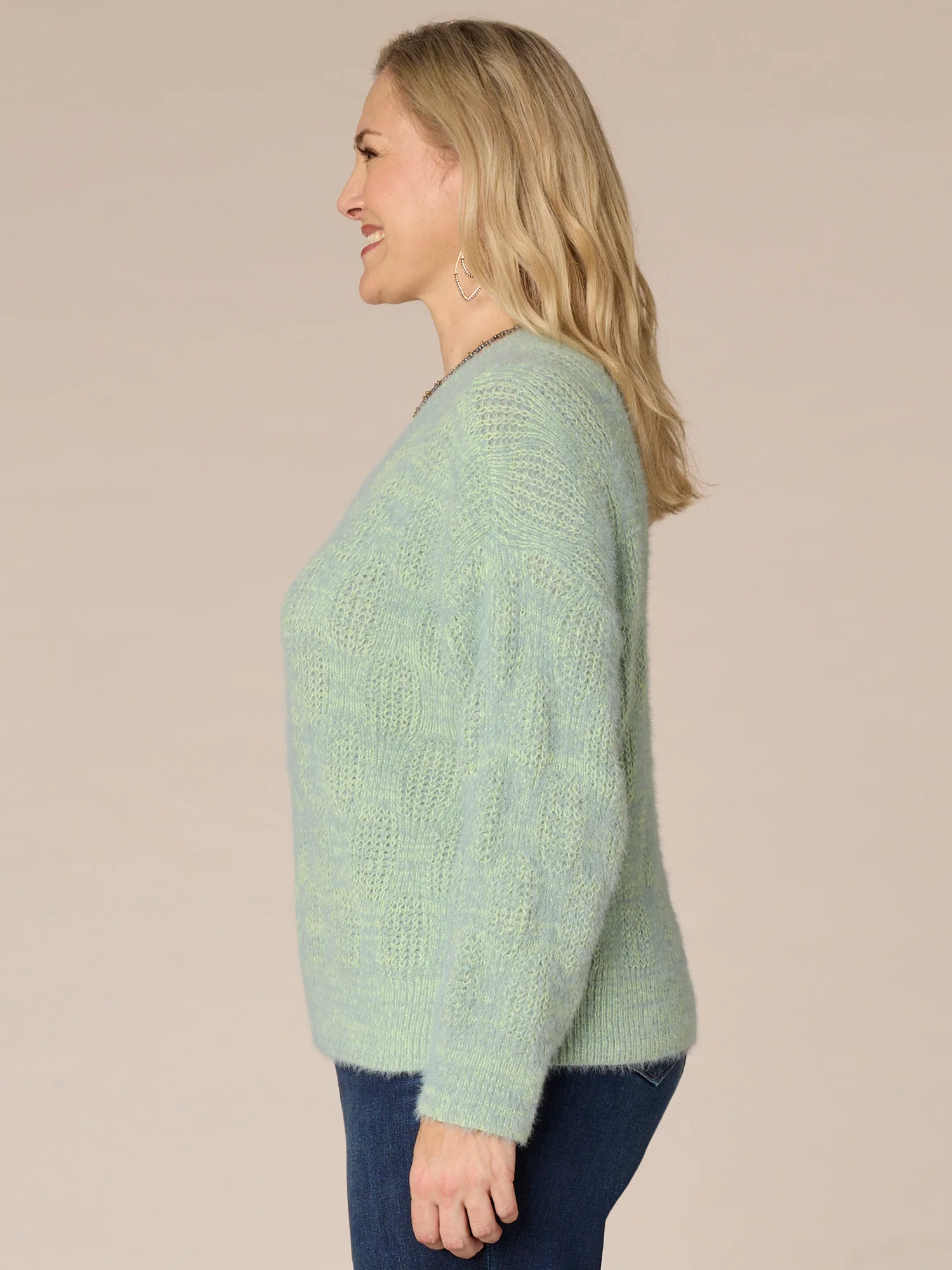 Long Sleeve Two Tone Plus Size Eyelash Sweater with Double V-Neck - Legahigh