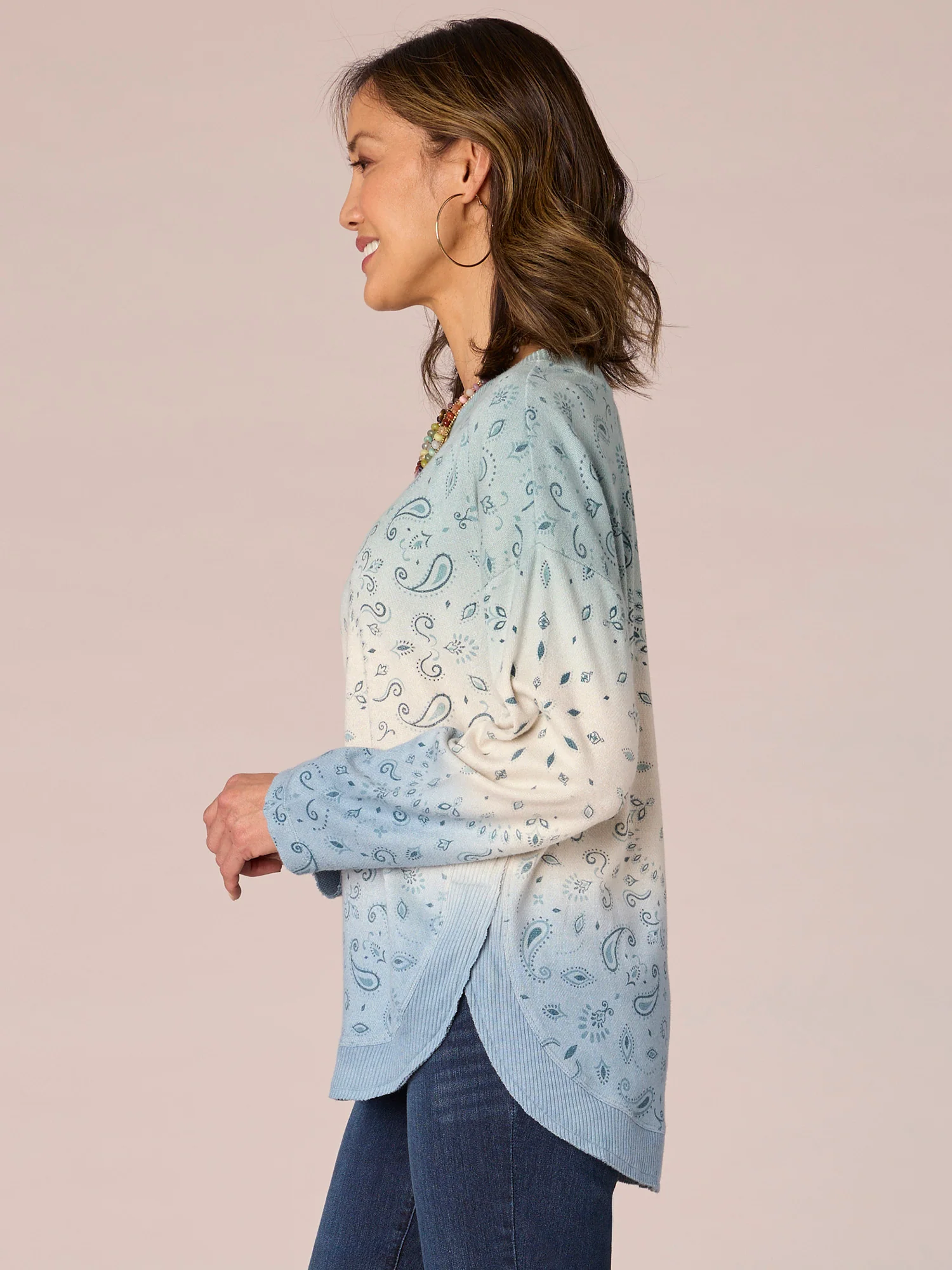 Long Sleeve Scoop Neck Ombre Placement Print Hi-Low Hem Knit Top - Legahigh