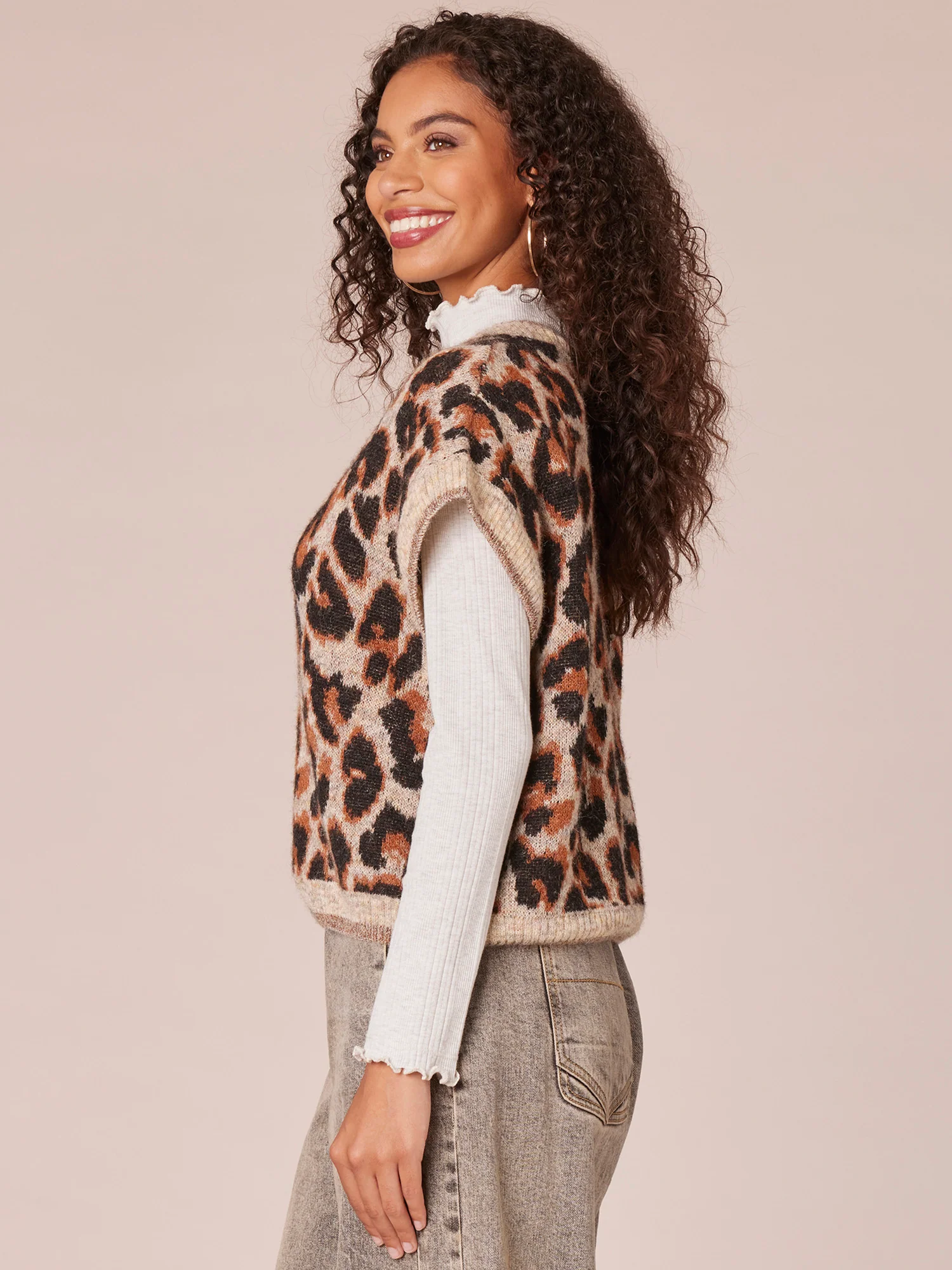 Cap Sleeve V-Neck Animal Print Sweater Vest with Metallic Tipping - Legahigh