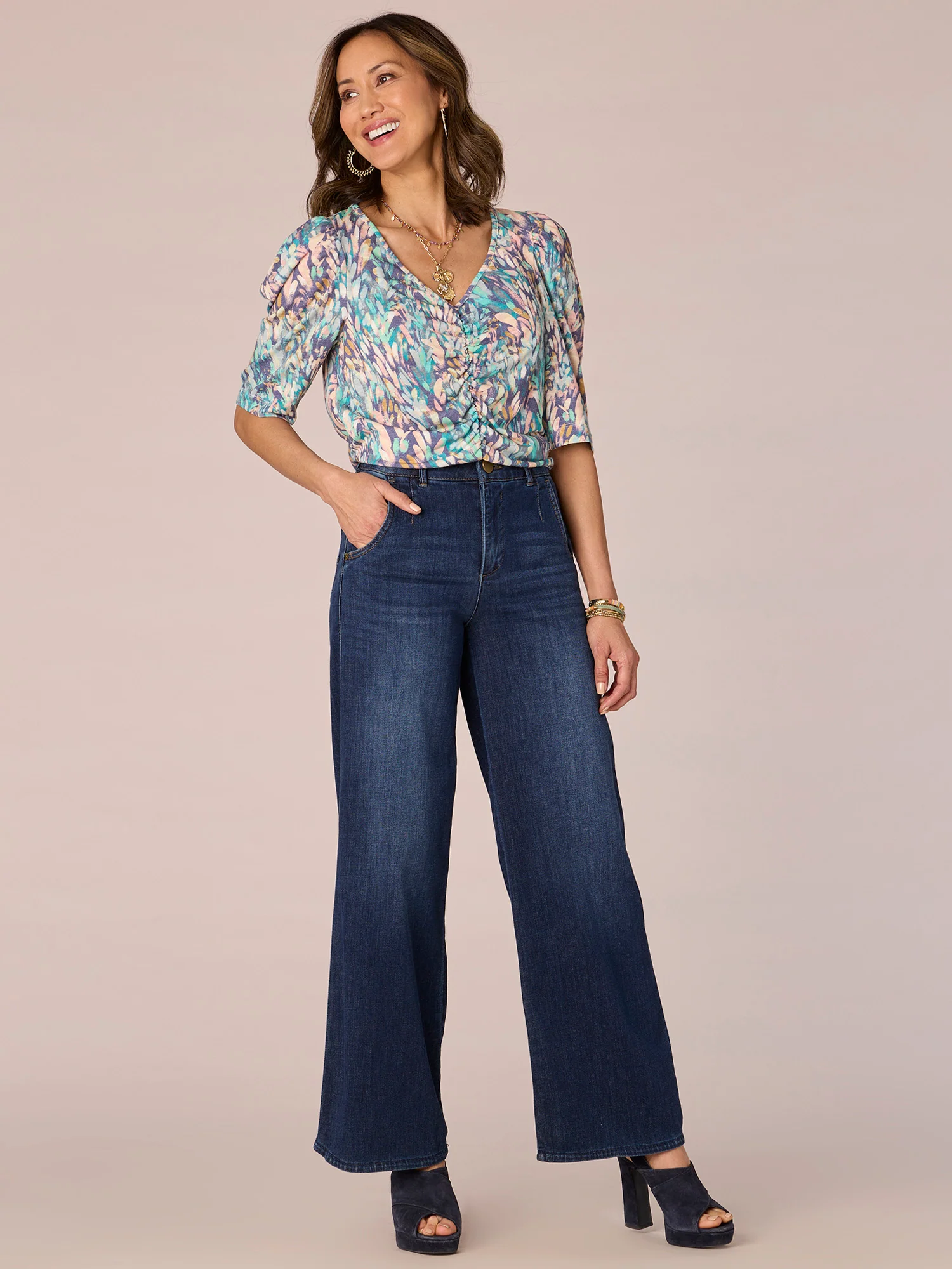 Elbow Puff Sleeve V-Neck Ruched Front Abstract Print Knit Top - Legahigh