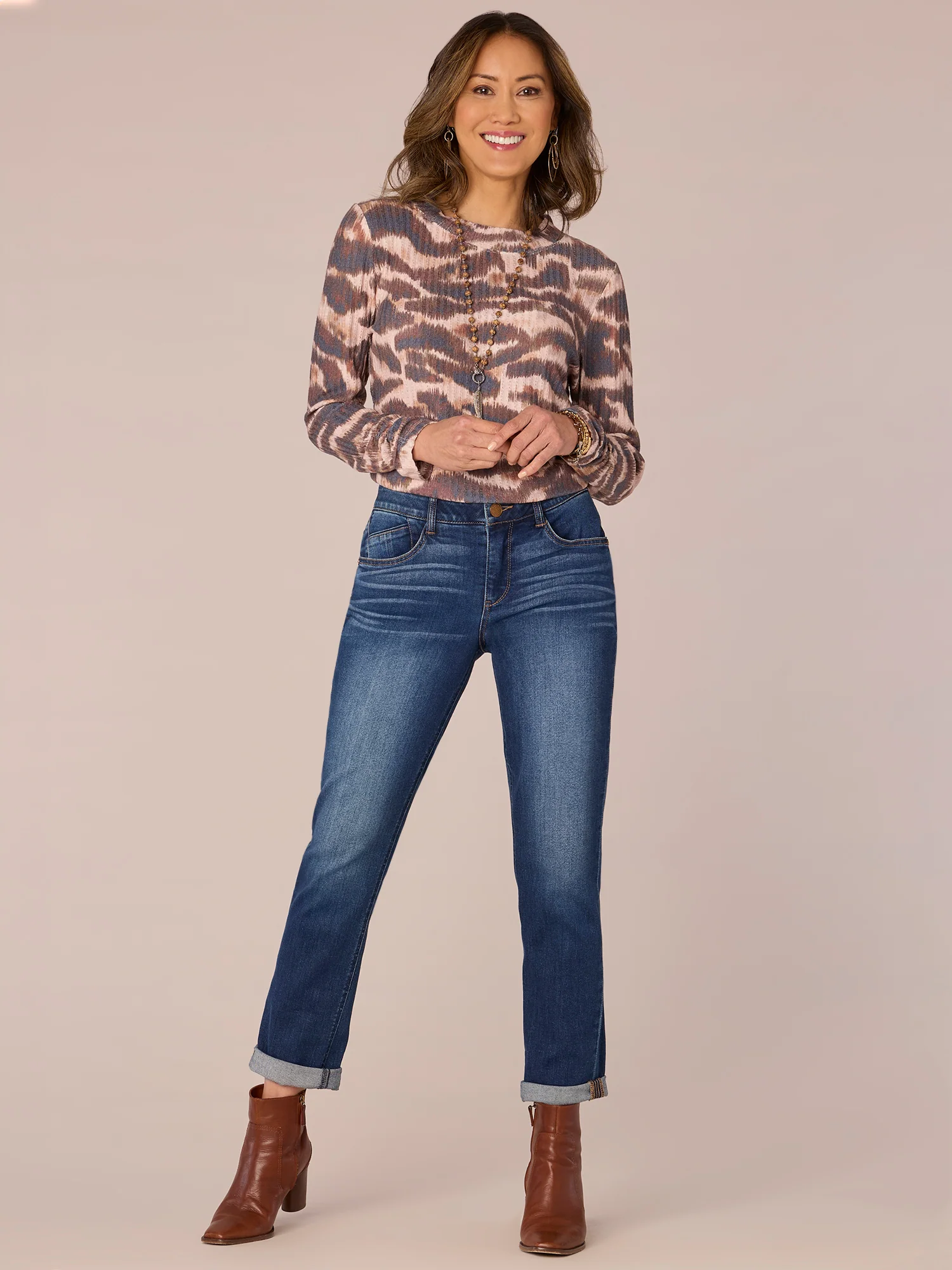 Long Sleeve Crew Neck Ruched Side Casing Abstract Print Knit Top - Legahigh