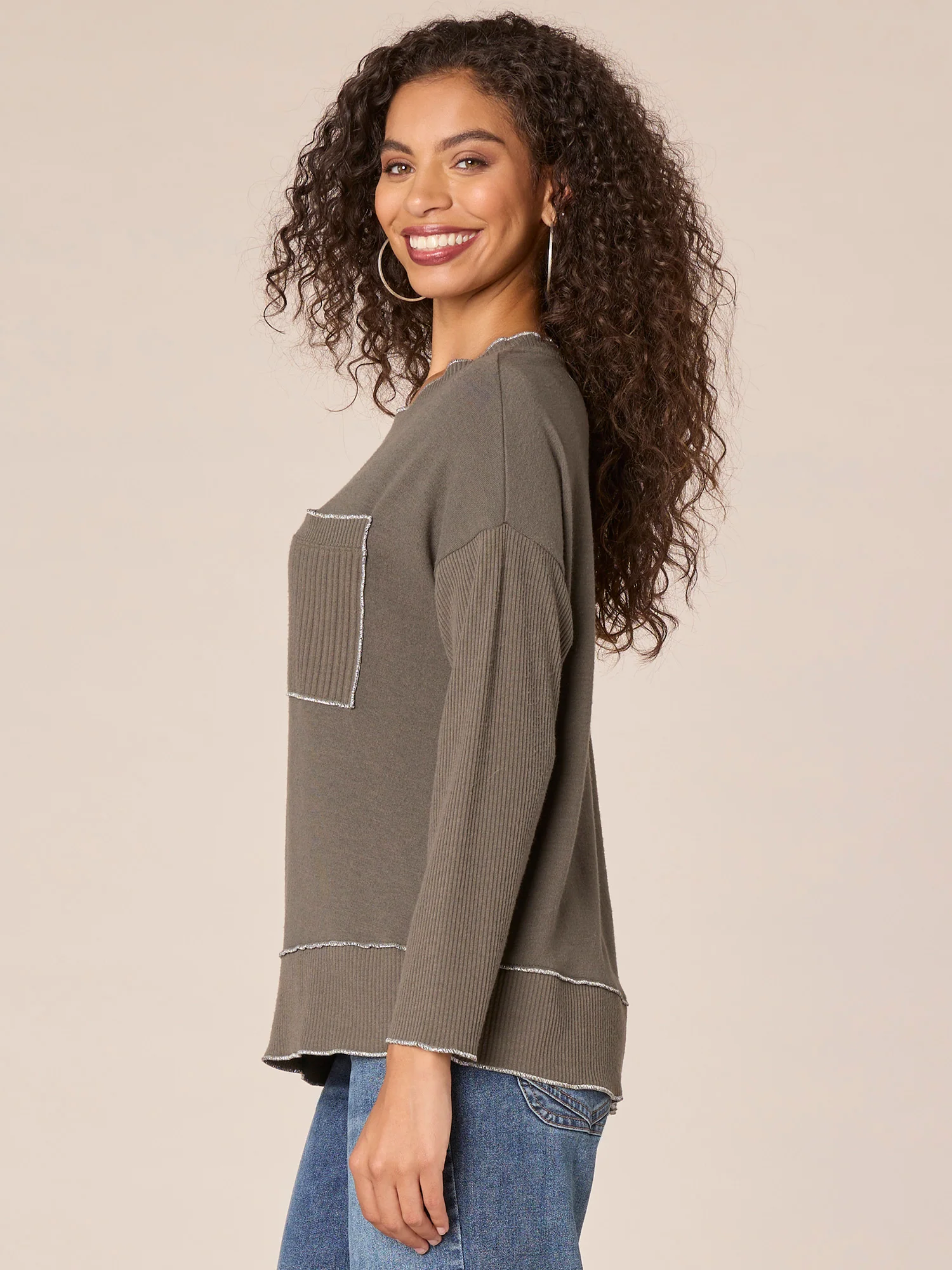 Long Sleeve Scoop Neck Asymmetrical Hem Mixed Media Knit Top - Legahigh