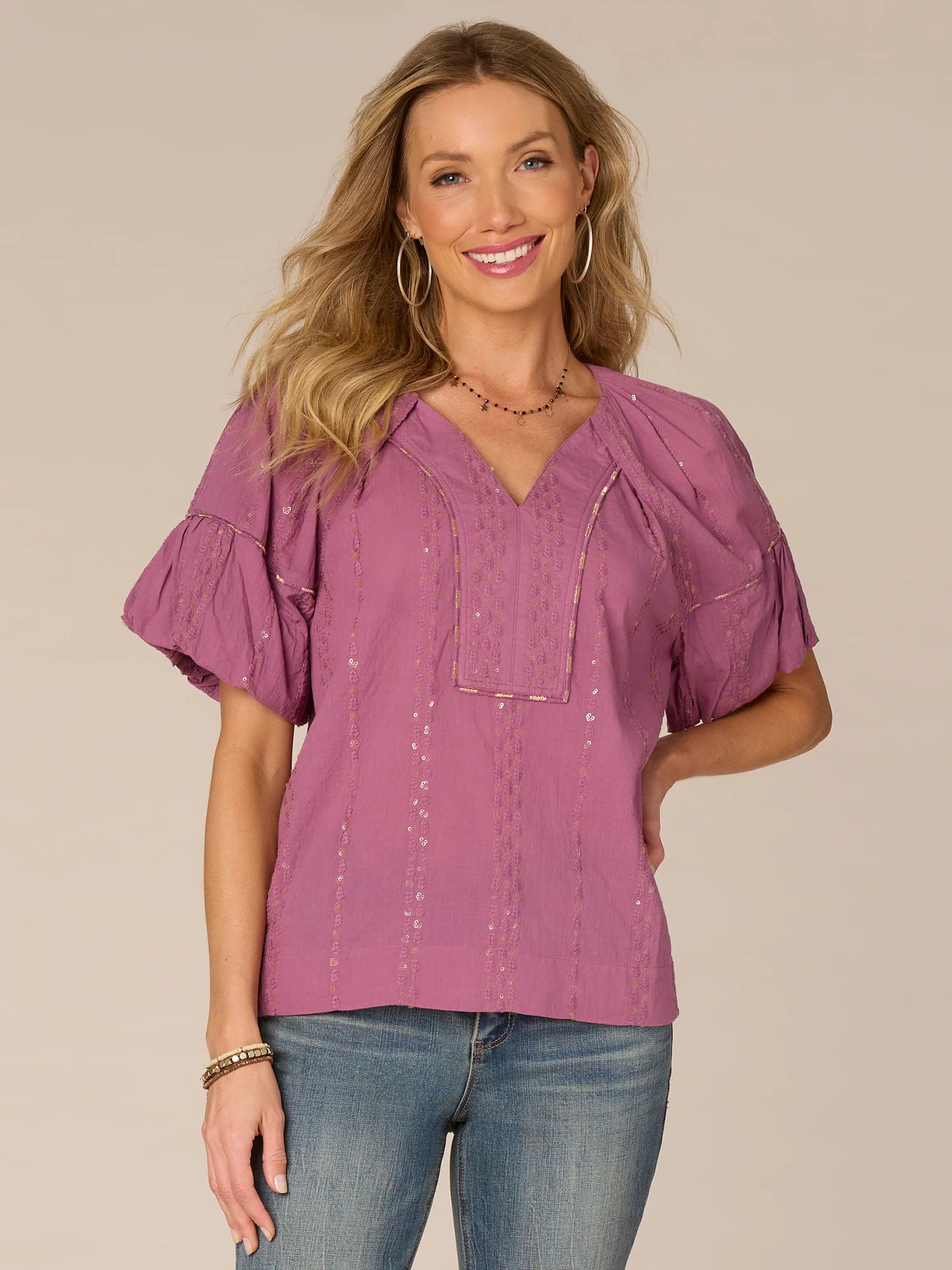Short Bubble Sleeve Spliced V-Neck Embroidered Woven Top - Legahigh