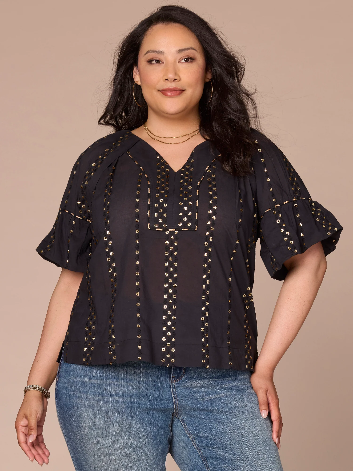Short Banded Bubble Sleeve V-Neck Plus Size Woven Top with Embroidery - Legahigh