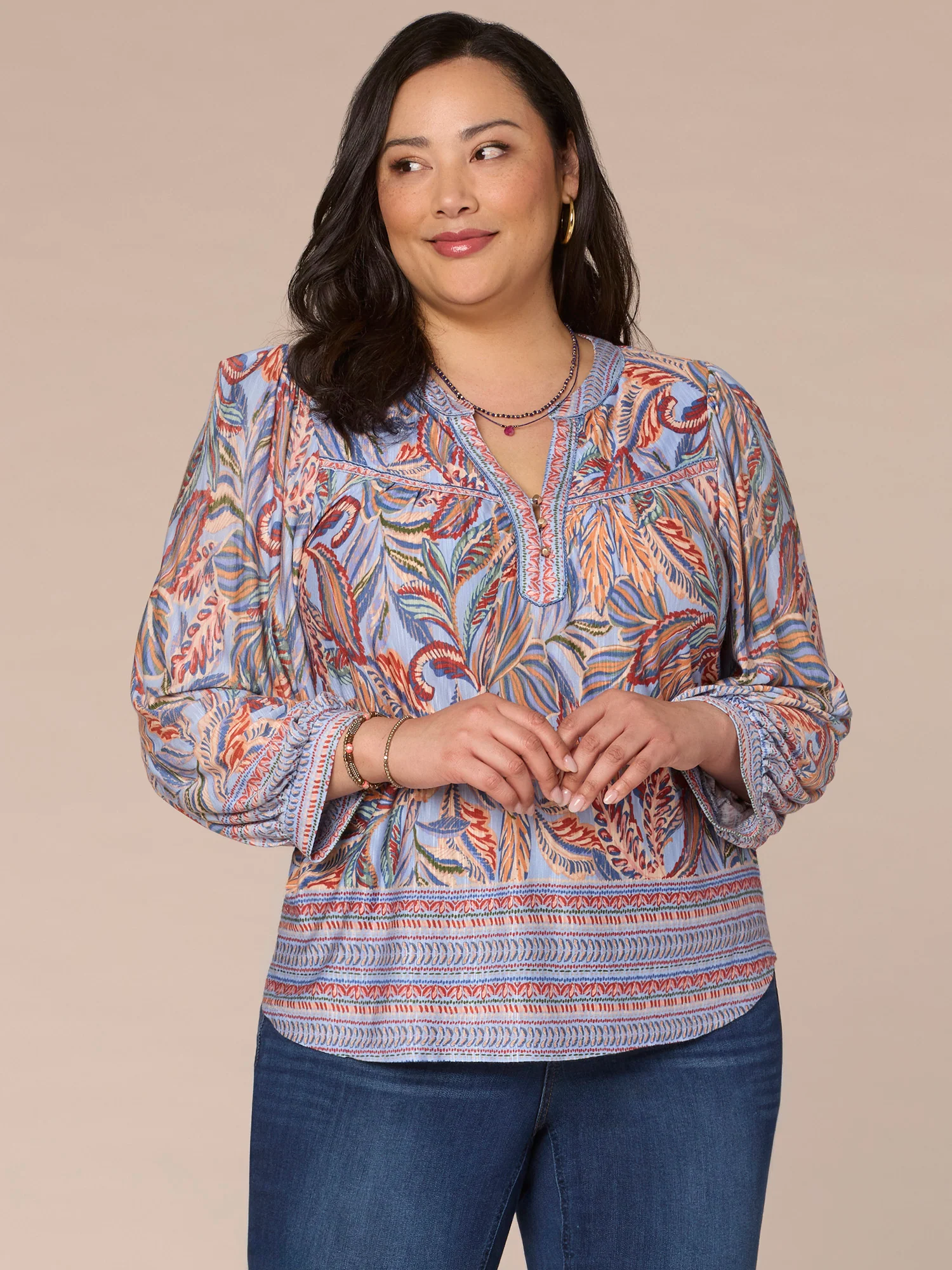 Three Quarter Sleeve Split Neck Border Print Plus Size Knit Top - Legahigh