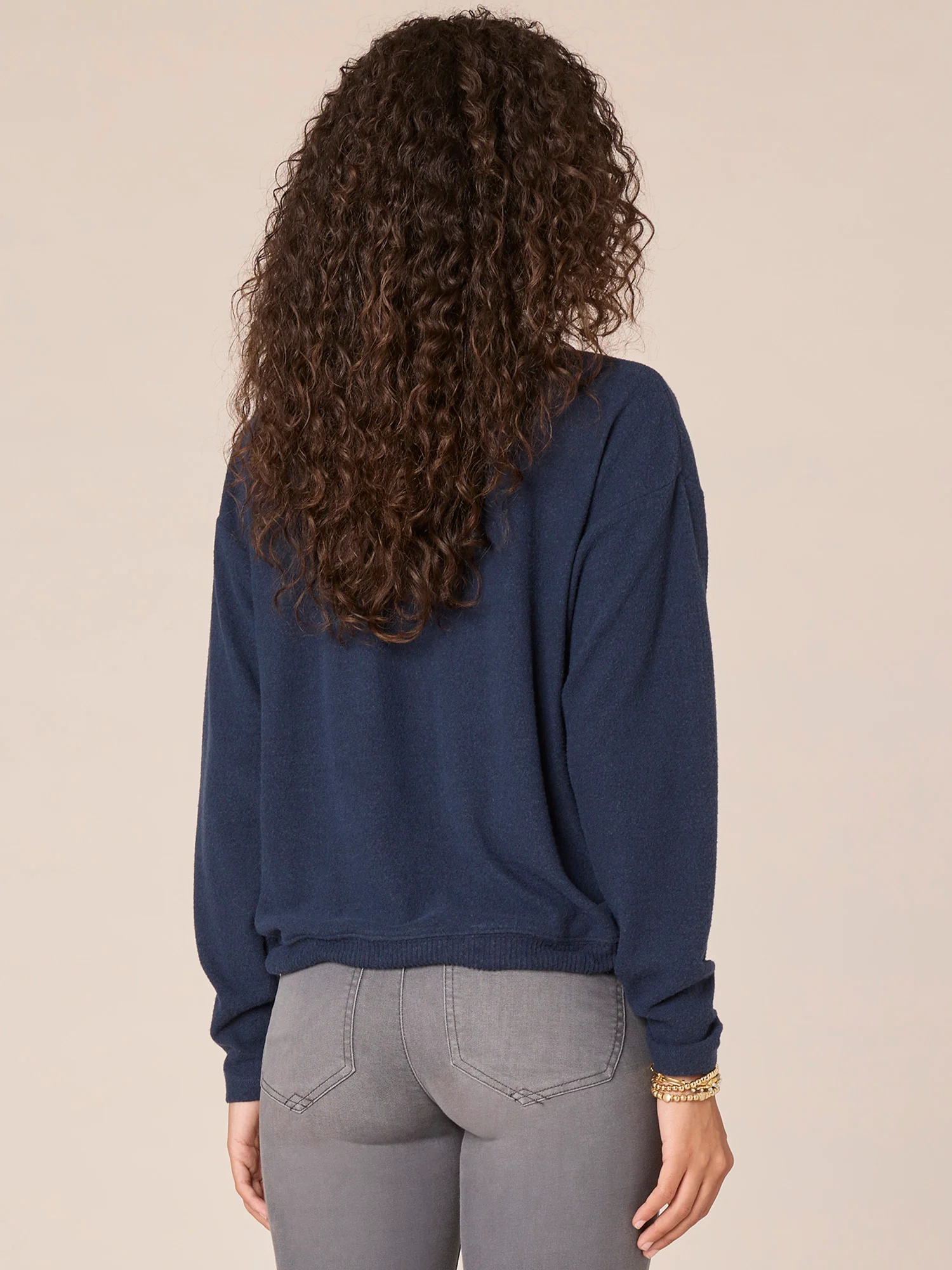 Long Sleeve V-Neck Sequin Embroidered Knit Top with Tied Hem - Legahigh