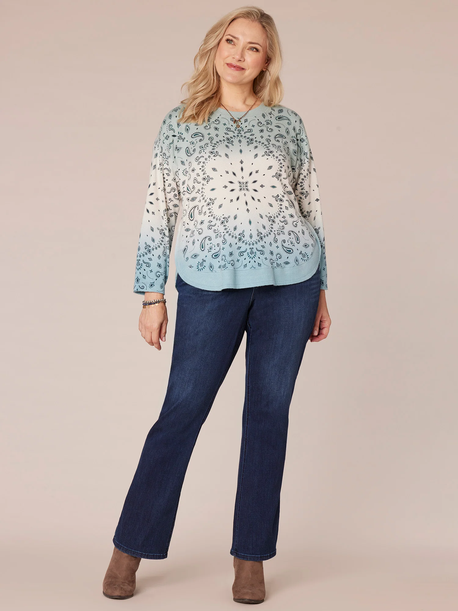 Long Sleeve Scoop Neck Ombre Placement Print Plus Size Knit Top - Legahigh