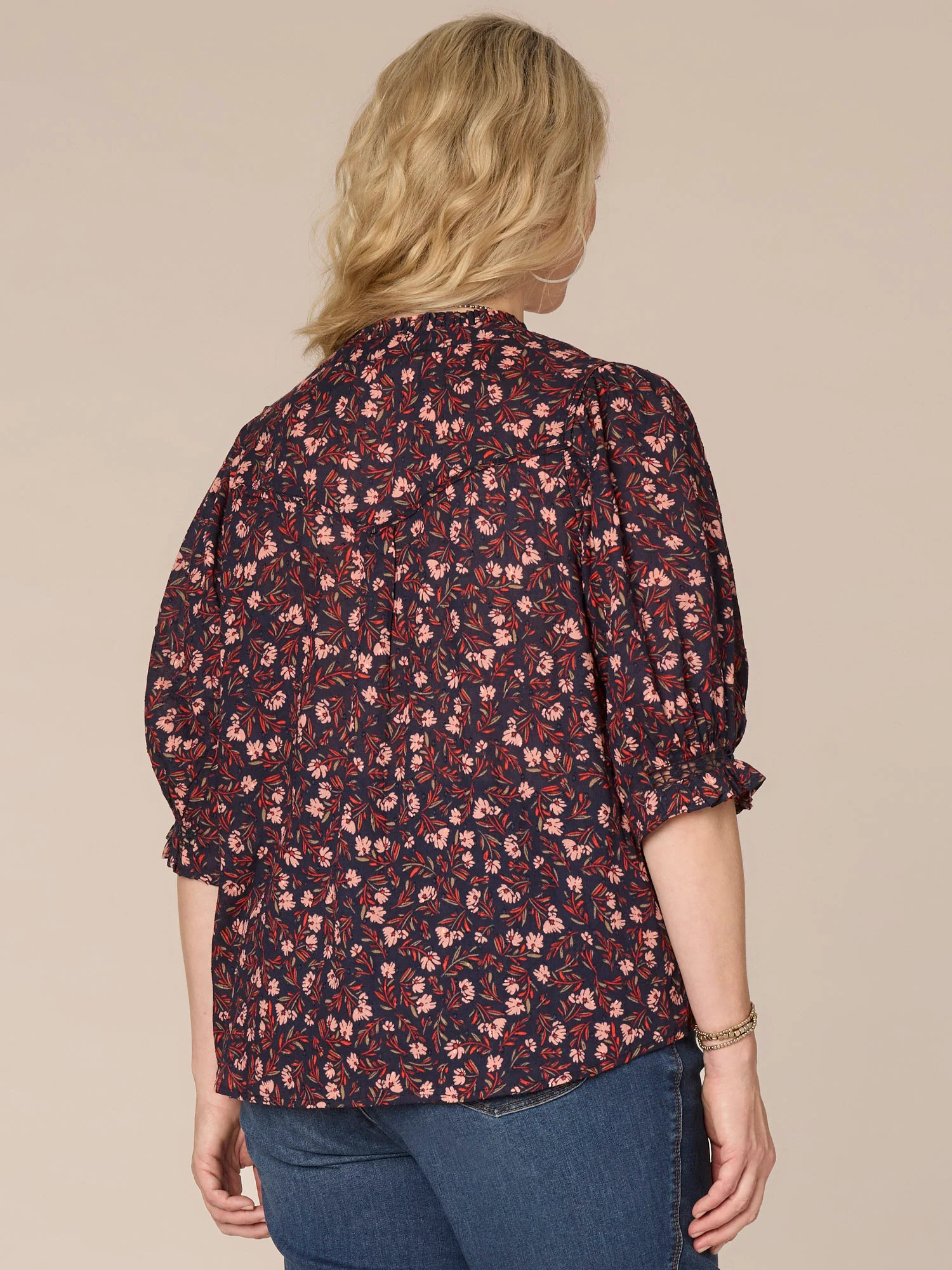 Cinched Sleeve Ruffle V-Neck Crochet Inset Printed Plus Size Woven Top - Legahigh