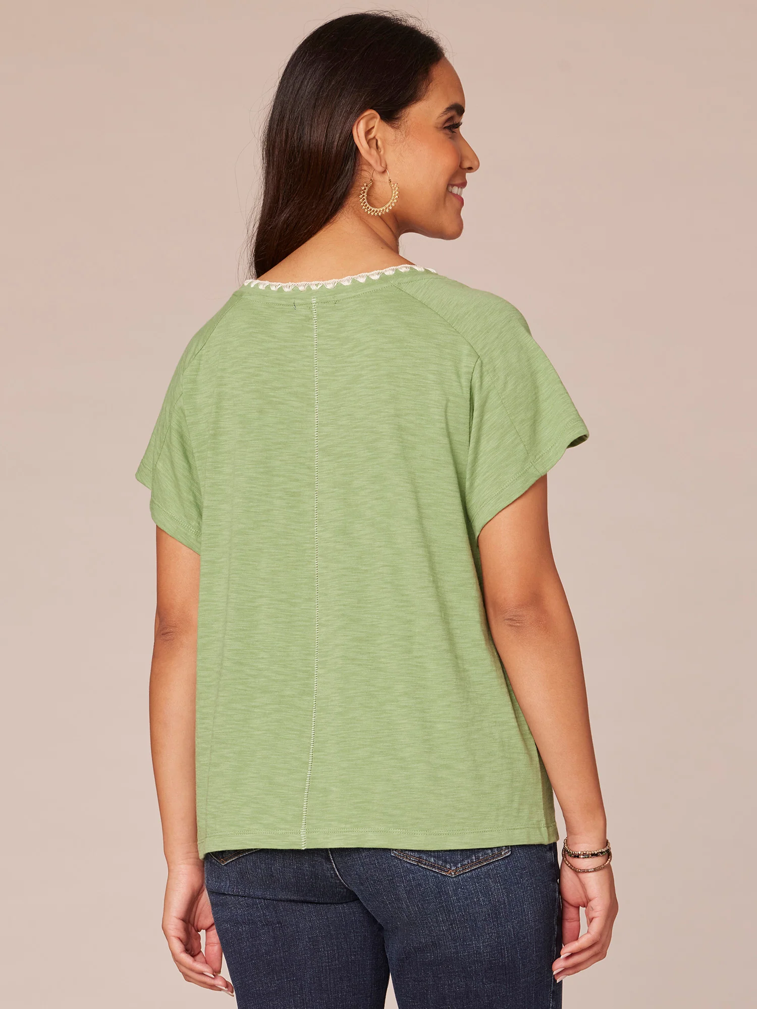 Short Sleeve Scoop Neck Embroidered Pocket Knit Boyfriend Tee - Legahigh