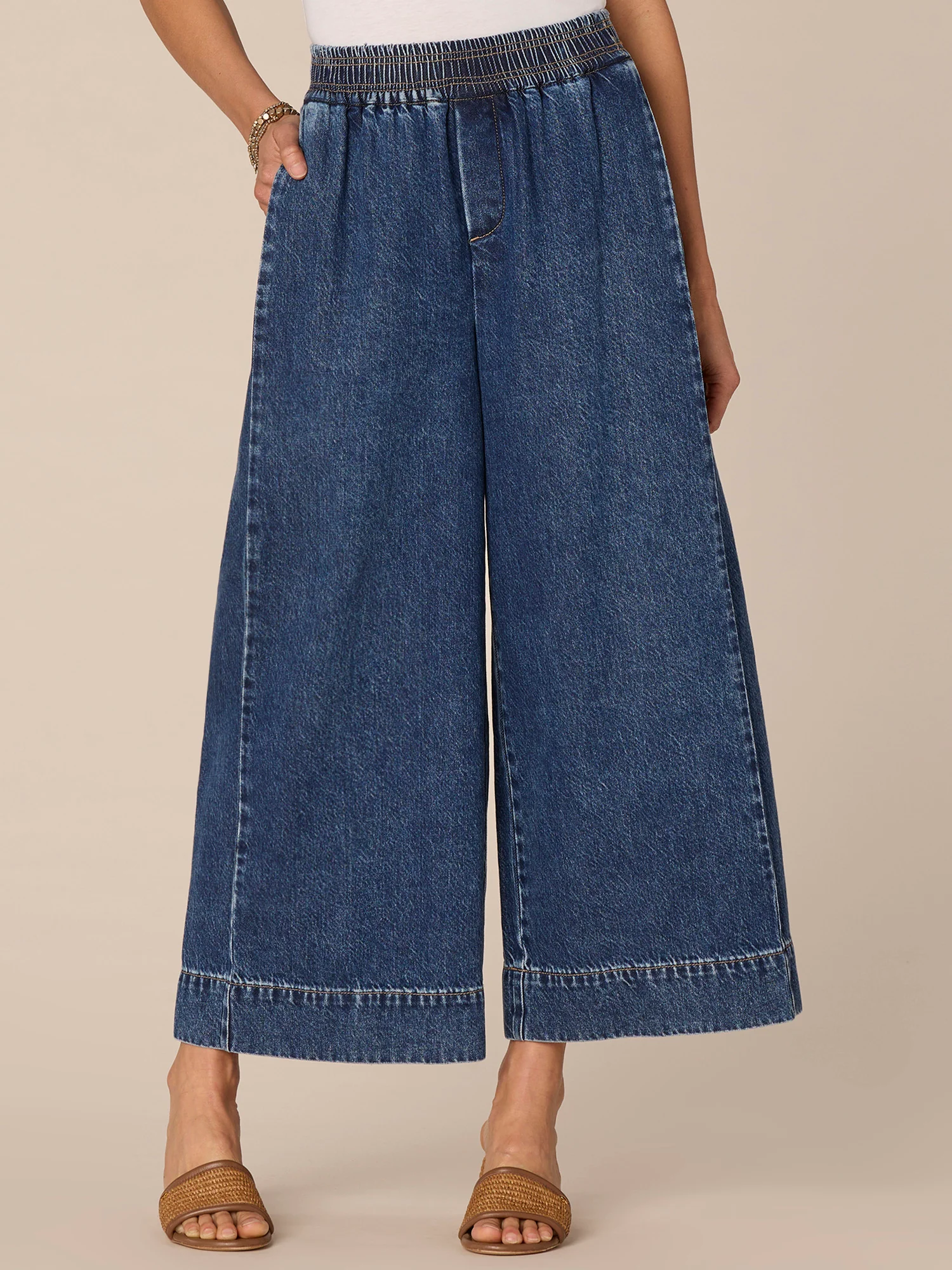 Skyrise Cropped Wide Glider Jeans with Pleating - Legahigh