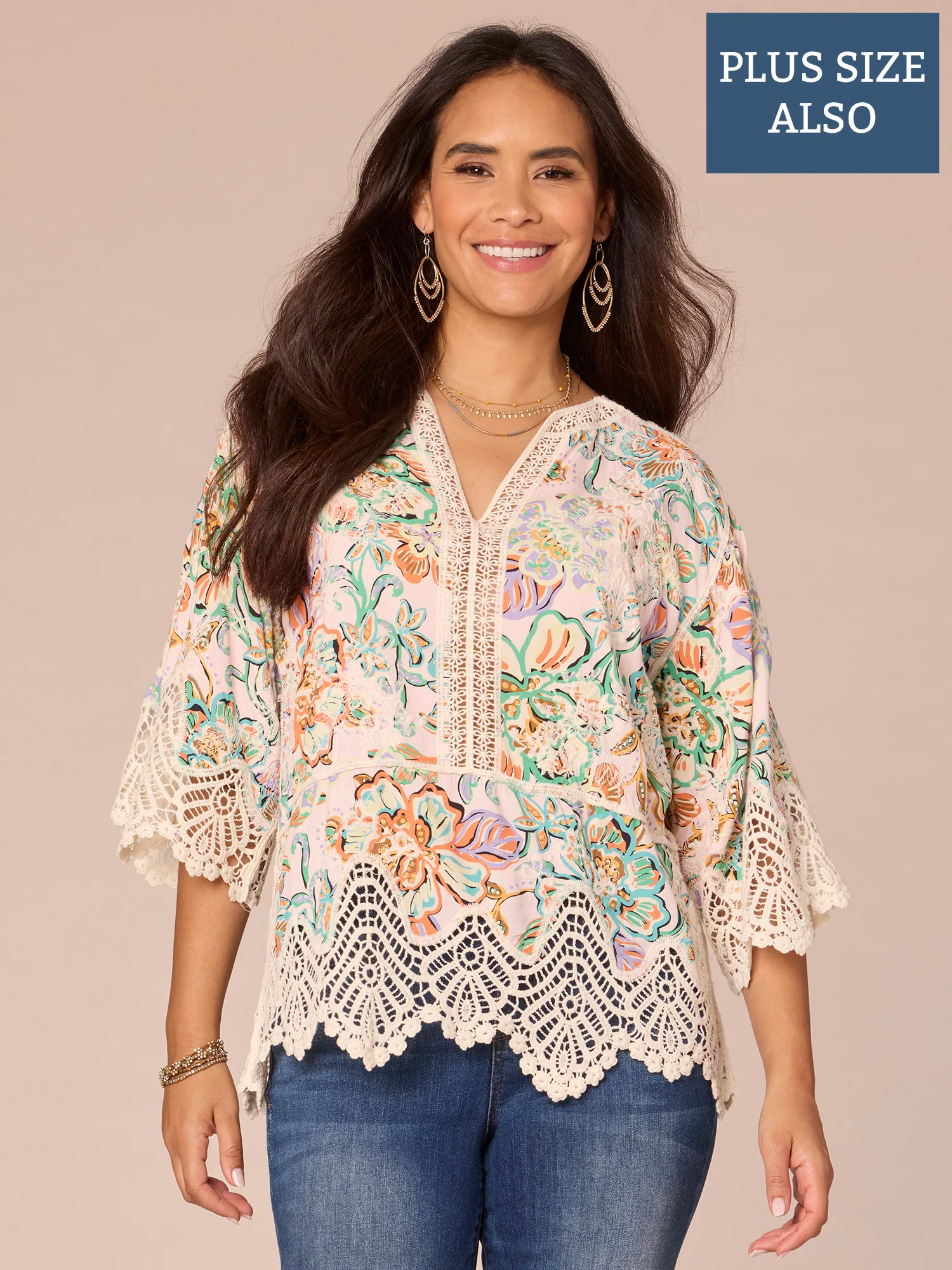 Three Quarter Sleeve Crochet V-Notch Neck Printed Plus Size Woven Top - Legahigh