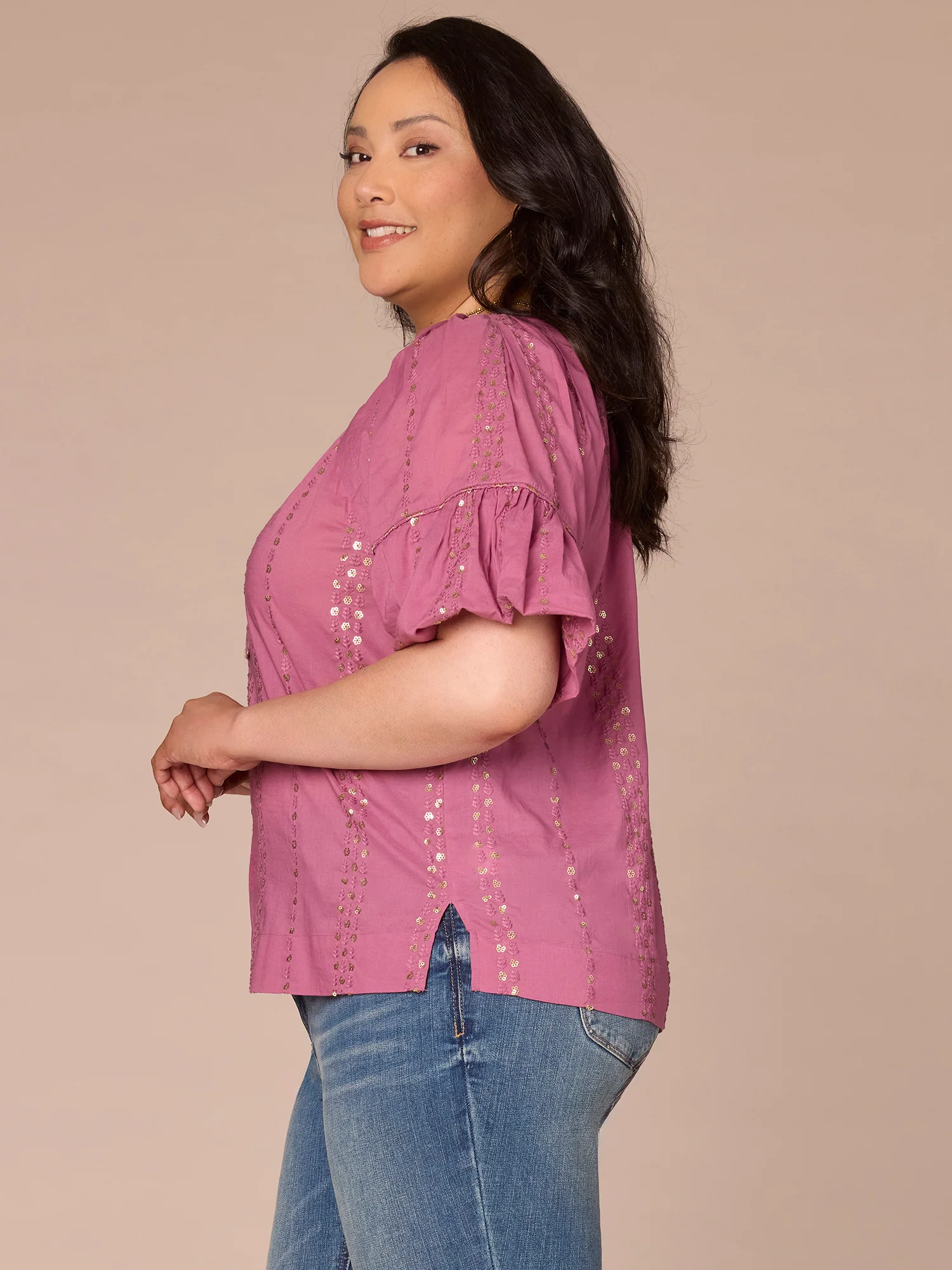 Short Banded Bubble Sleeve V-Neck Plus Size Woven Top with Embroidery - Legahigh