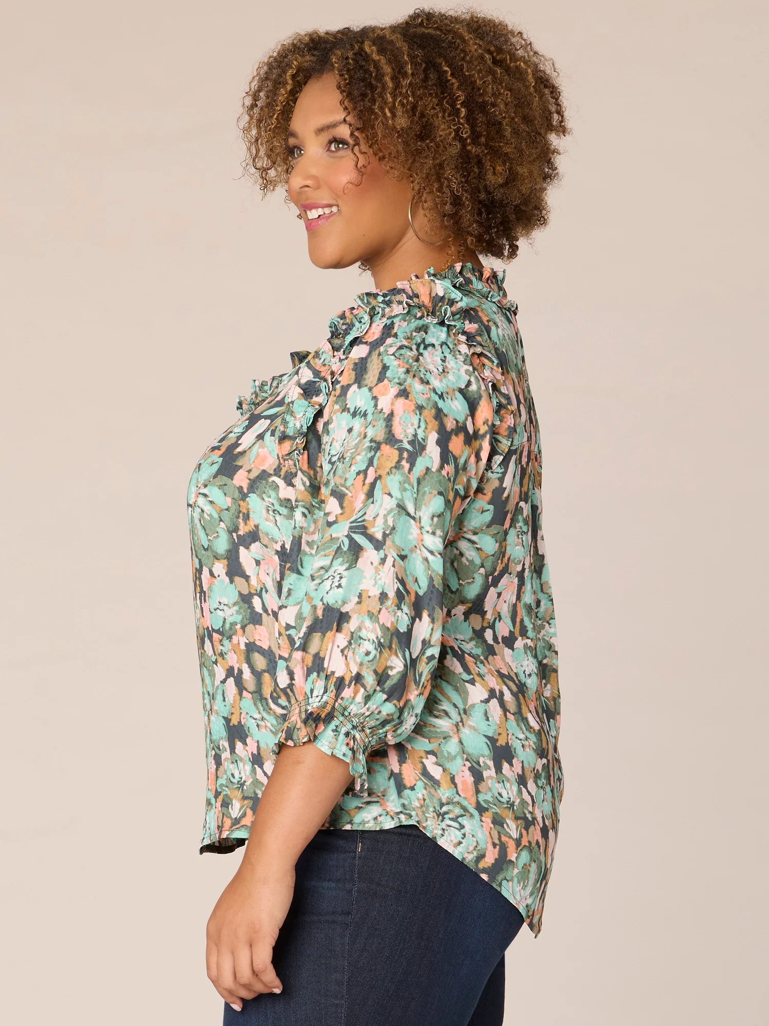 Below Elbow Sleeve Stand Collar V-Neck Printed Plus Size Woven Top - Legahigh