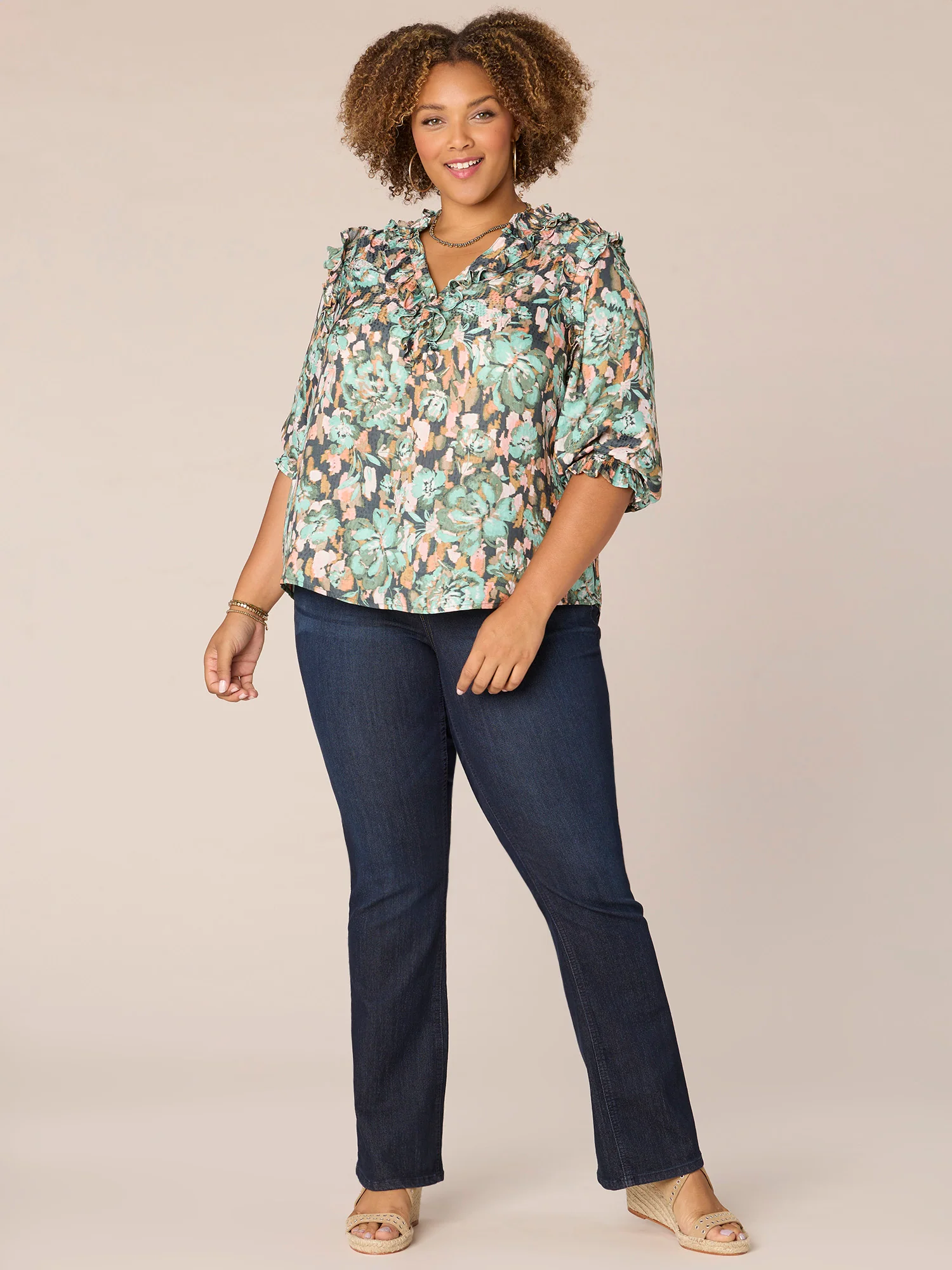 Below Elbow Sleeve Stand Collar V-Neck Printed Plus Size Woven Top - Legahigh