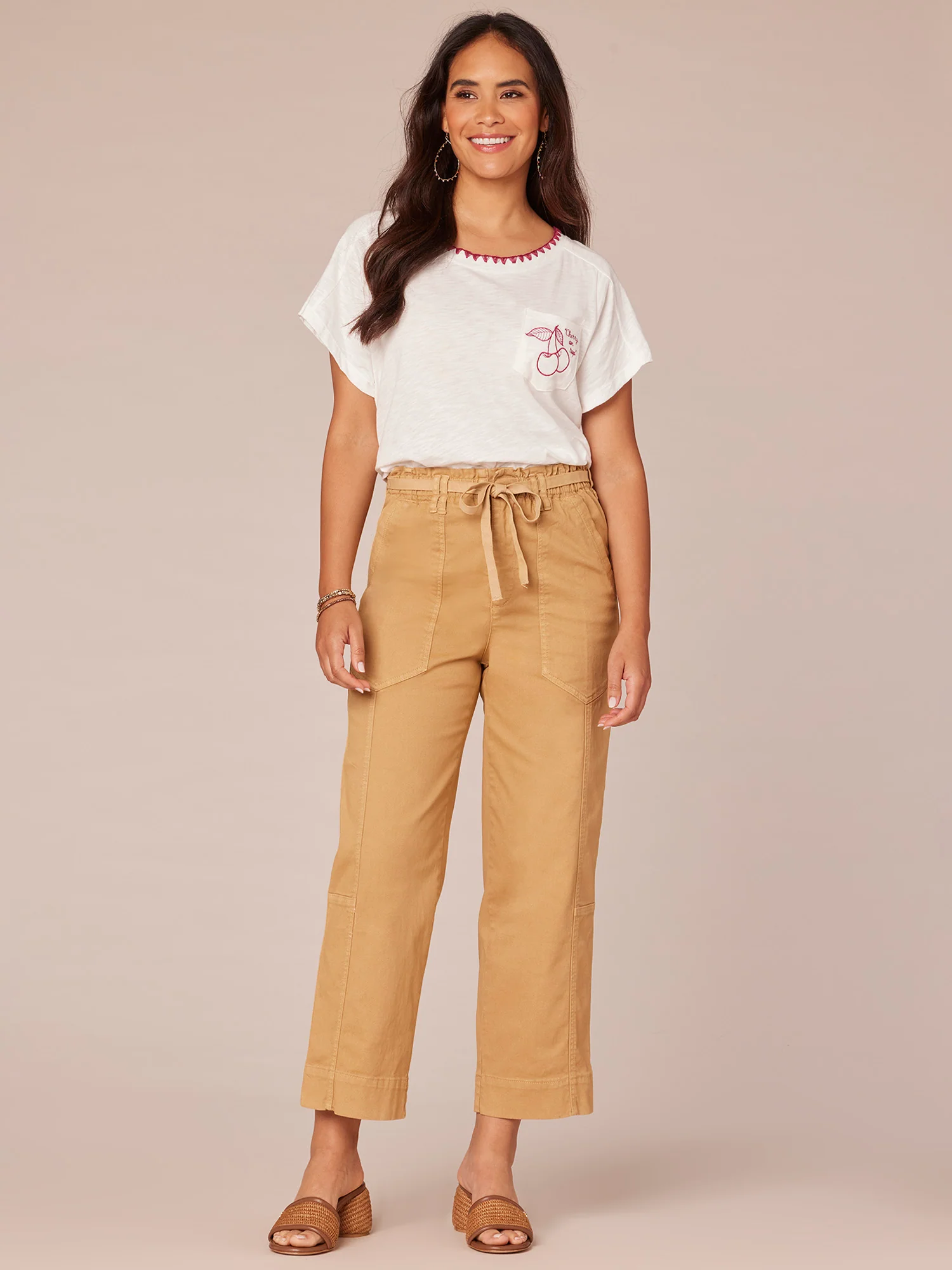 Short Sleeve Scoop Neck Petite Knit Boyfriend Tee with Embroidery - Legahigh