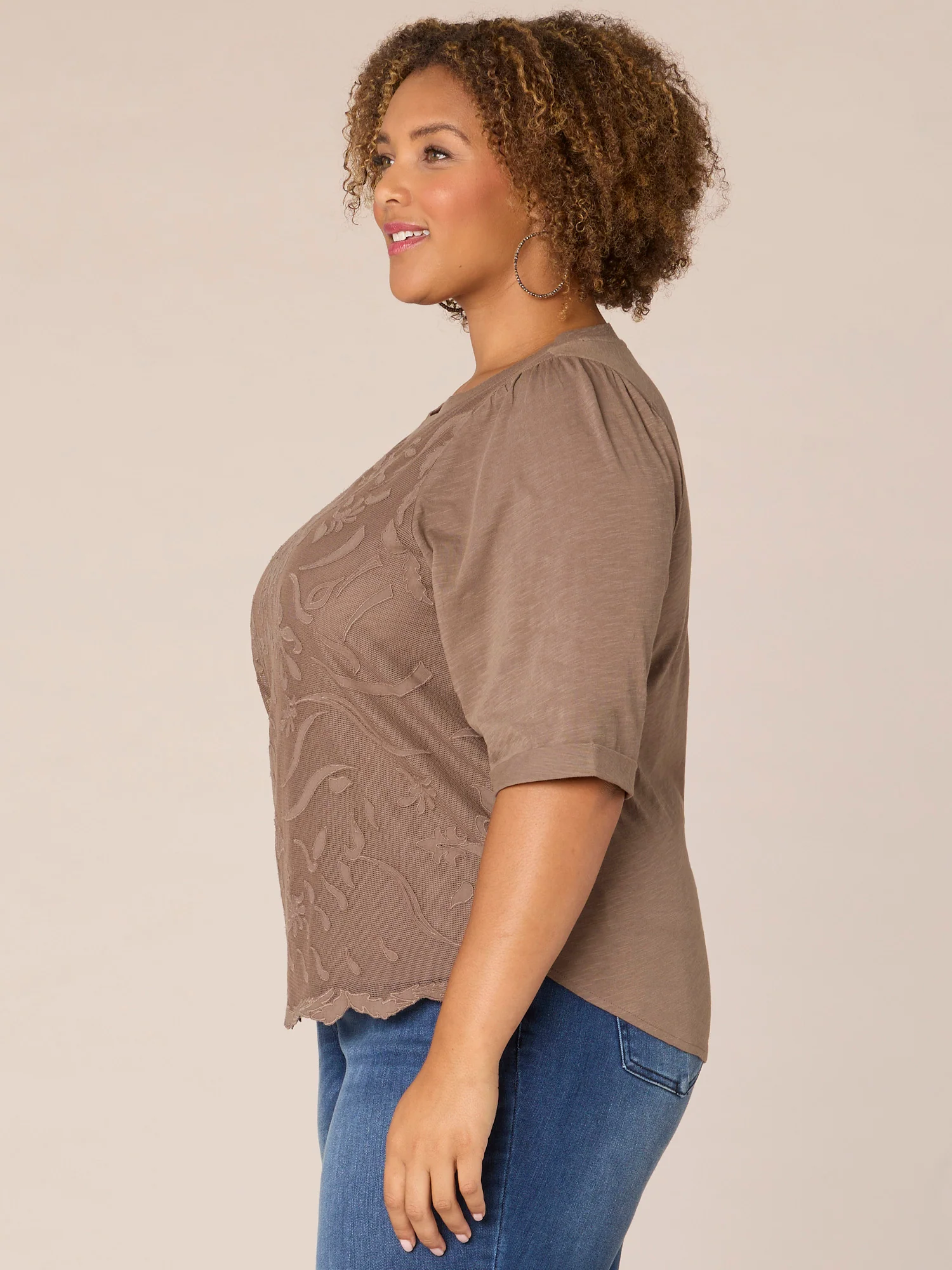 Elbow Puff Sleeve Round Neck Embroidered Plus Size Woven Top - Legahigh