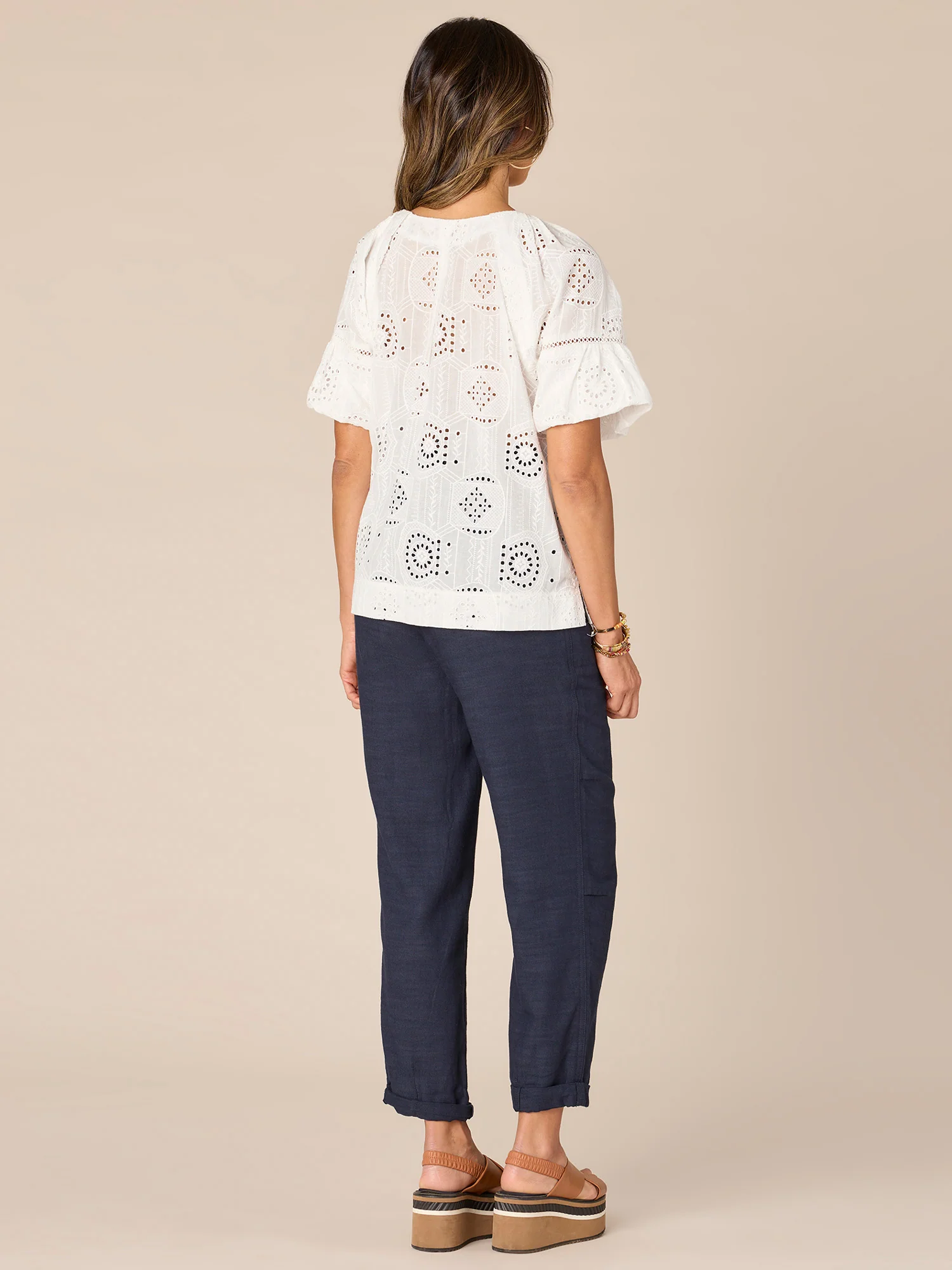 Short Bubble Sleeve Spliced V-Neck Embroidered Woven Top - Legahigh