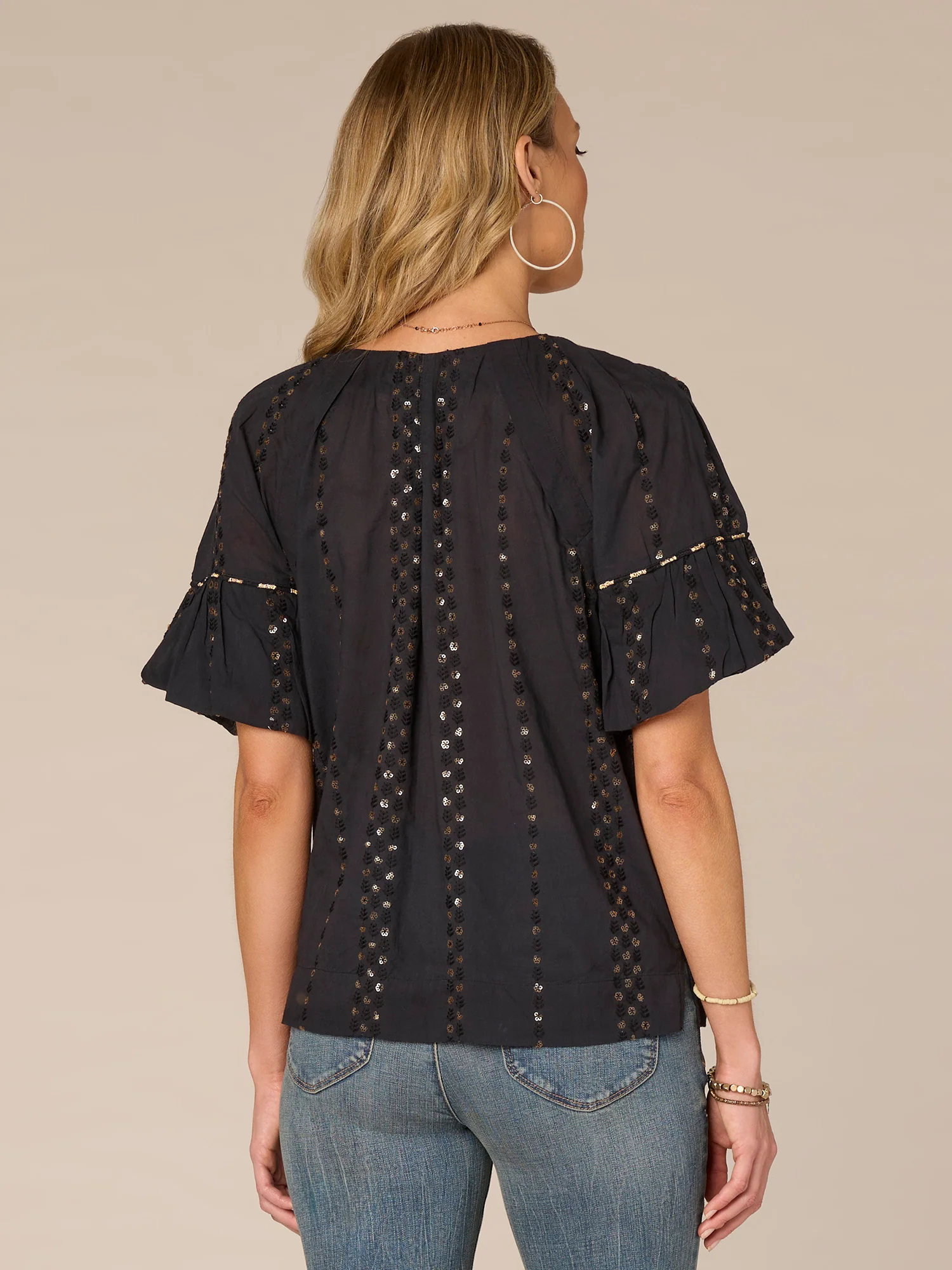 Short Bubble Sleeve Spliced V-Neck Embroidered Woven Top - Legahigh