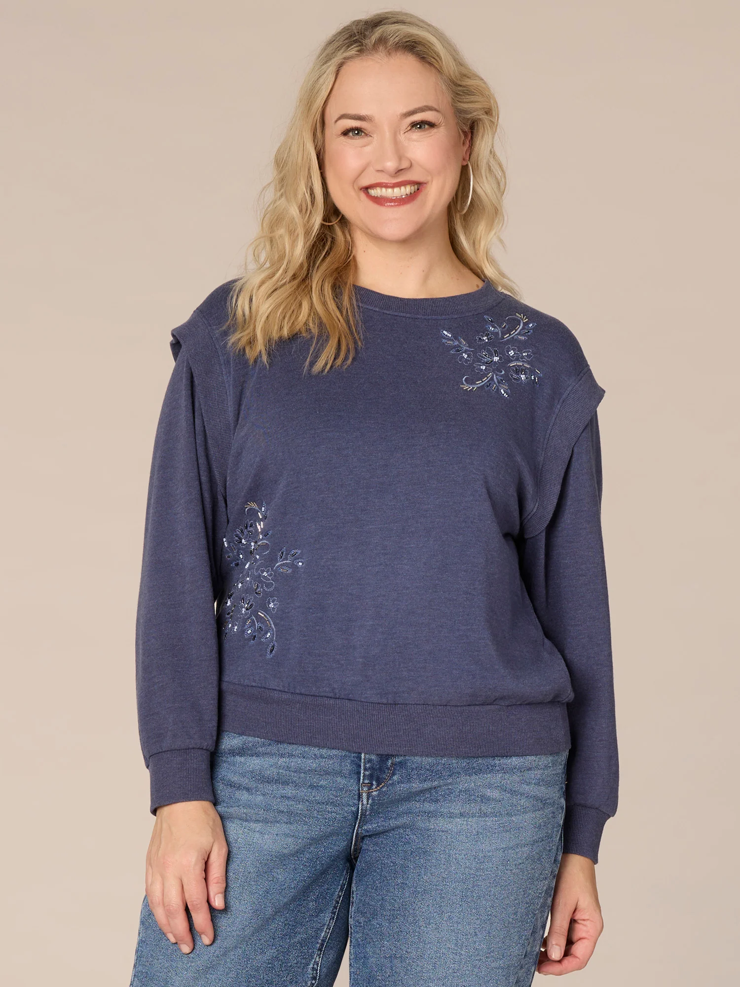 Long Sleeve Flange Shoulder Scoop Neck Embroidered Plus Size Knit Top - Legahigh
