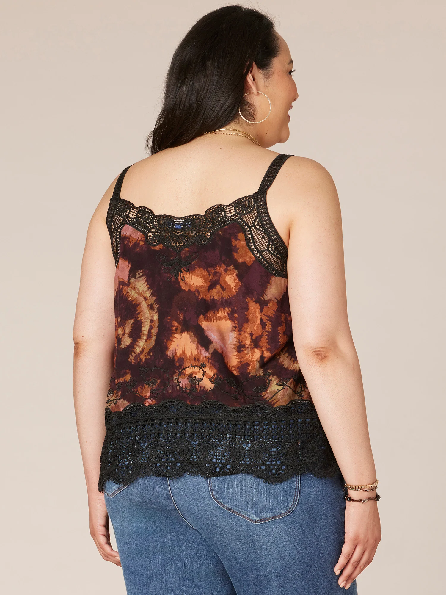 Sleeveless V-Neck Scalloped Plus Size Woven Tank Top with Embroidery - Legahigh
