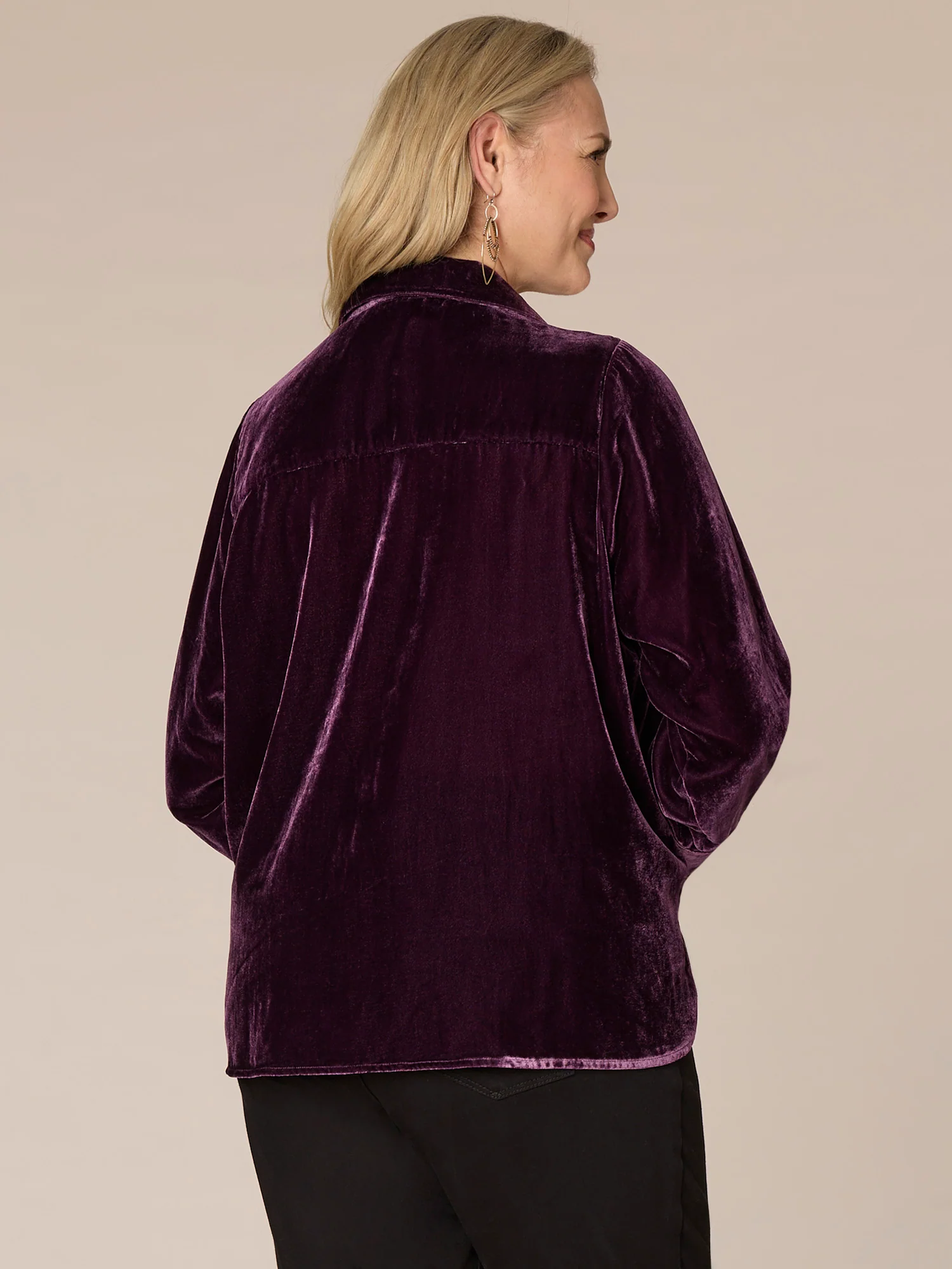 Long Sleeve Button Down Velvet Plus Size Woven Shirt with French Cuffs - Legahigh