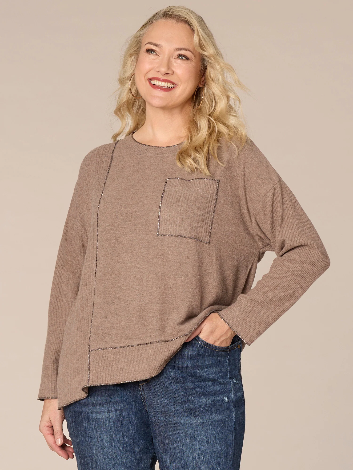 Long Sleeve Scoop Neck Asymmetrical Plus Size Knit Top with Pocket - Legahigh